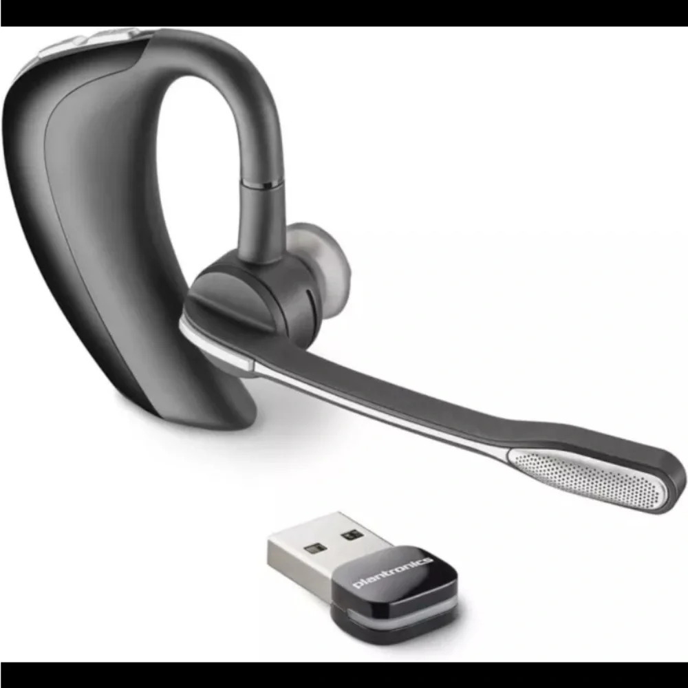 Plantronics Voyager PRO UC V2 B230-M Bluetooth Wireless Mobile PC Headset System